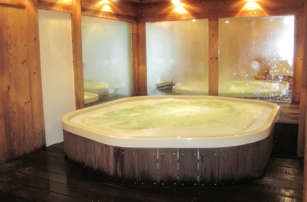 5 Benefits of Installing a Jacuzzi in Your New Home